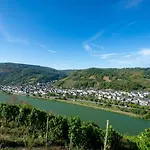 Weingut Gibbert-pohl بيت ضيافة