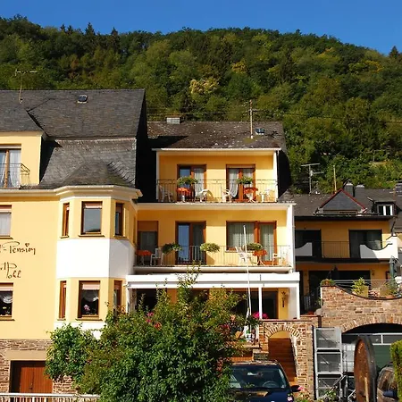 Weingut Gibbert-pohl 4*